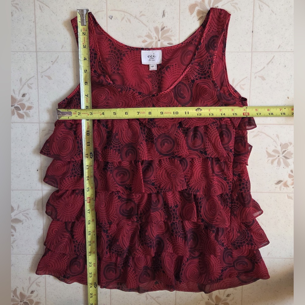 ECI Red Swirl Pattern Top - Picture 5 of 5